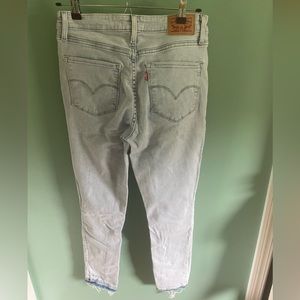 Levi’s 721 High Rise skinny jeans size 29
